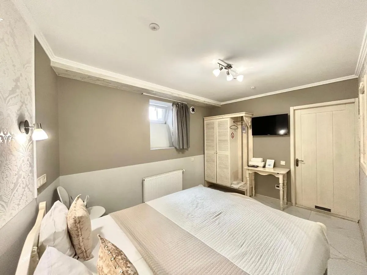 Budget Family Hotel Lviv
