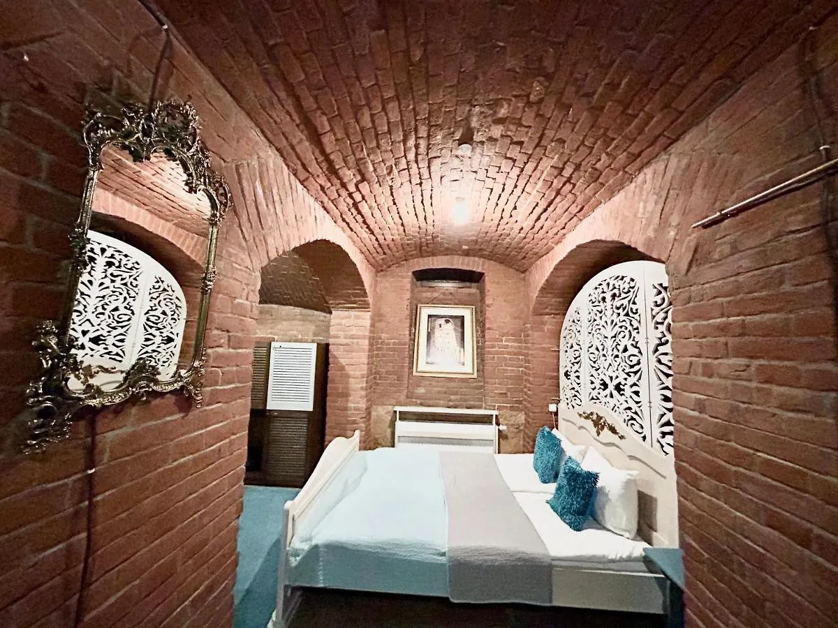 Budget Family Hotel Lviv